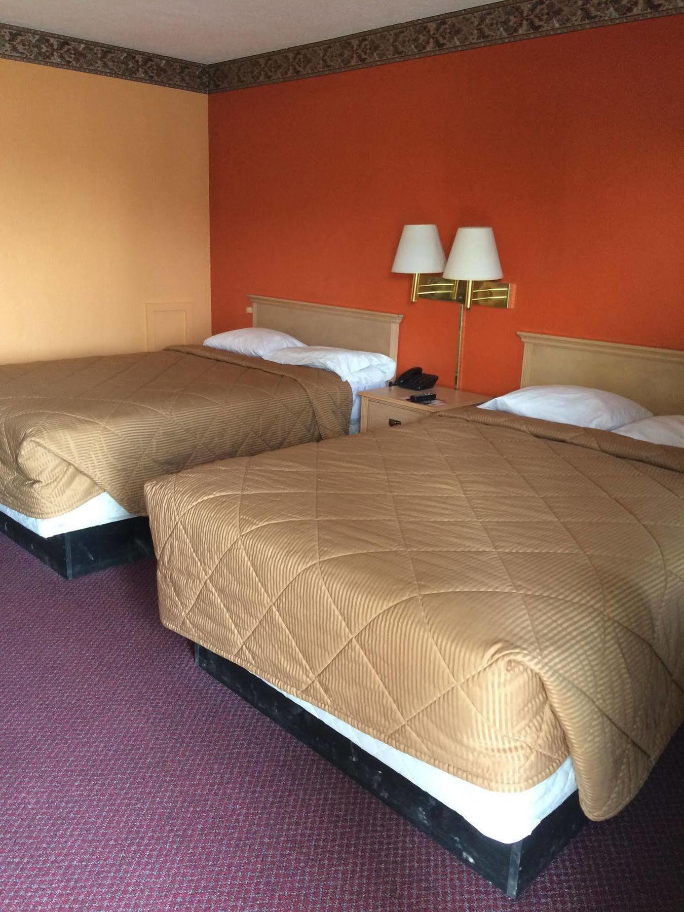 Hutchinson Inn Extérieur photo