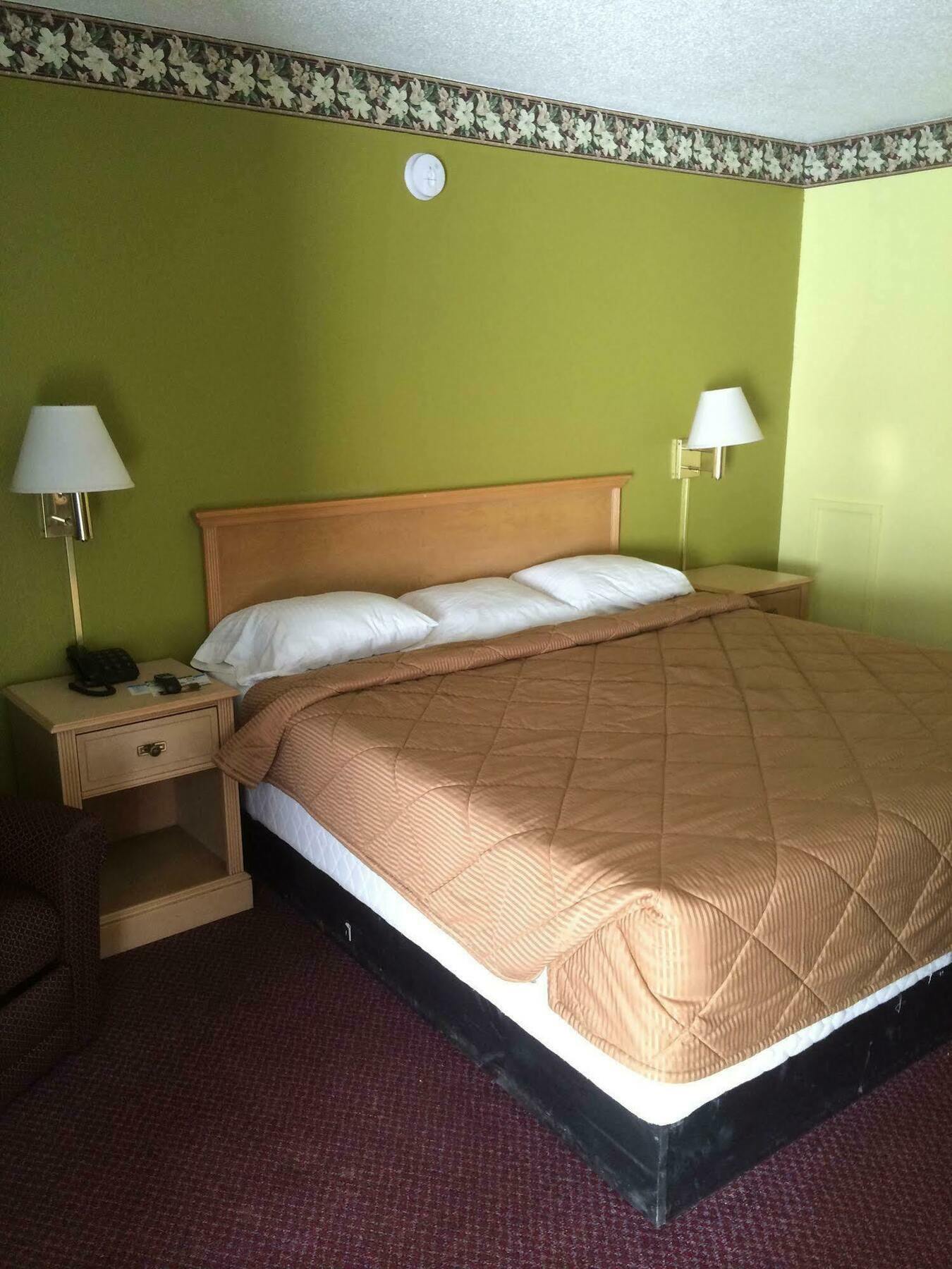 Hutchinson Inn Extérieur photo